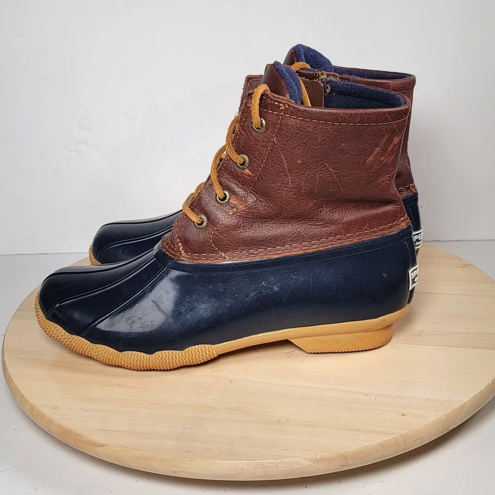 Sperry Saltwater Duck Boots Navy Blue And Brown Women Size 8